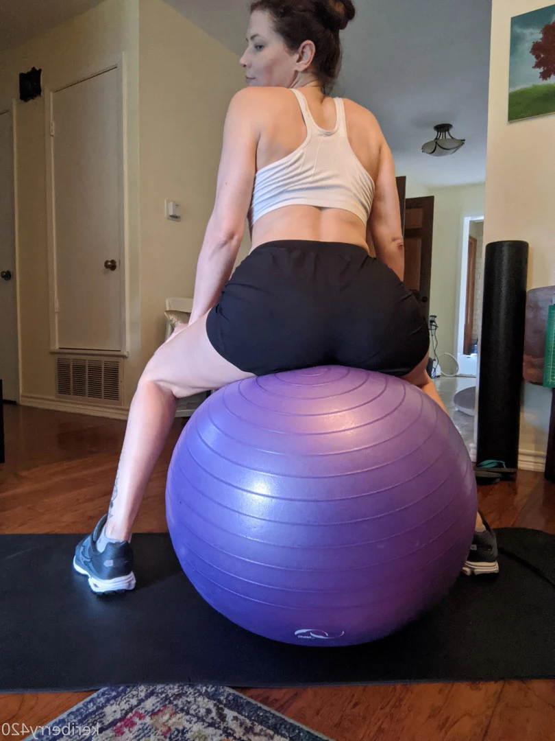 Keri Berry [ keriberry_420 ] Onlyfans leaked photo 9280163 on Hotleaks.tv