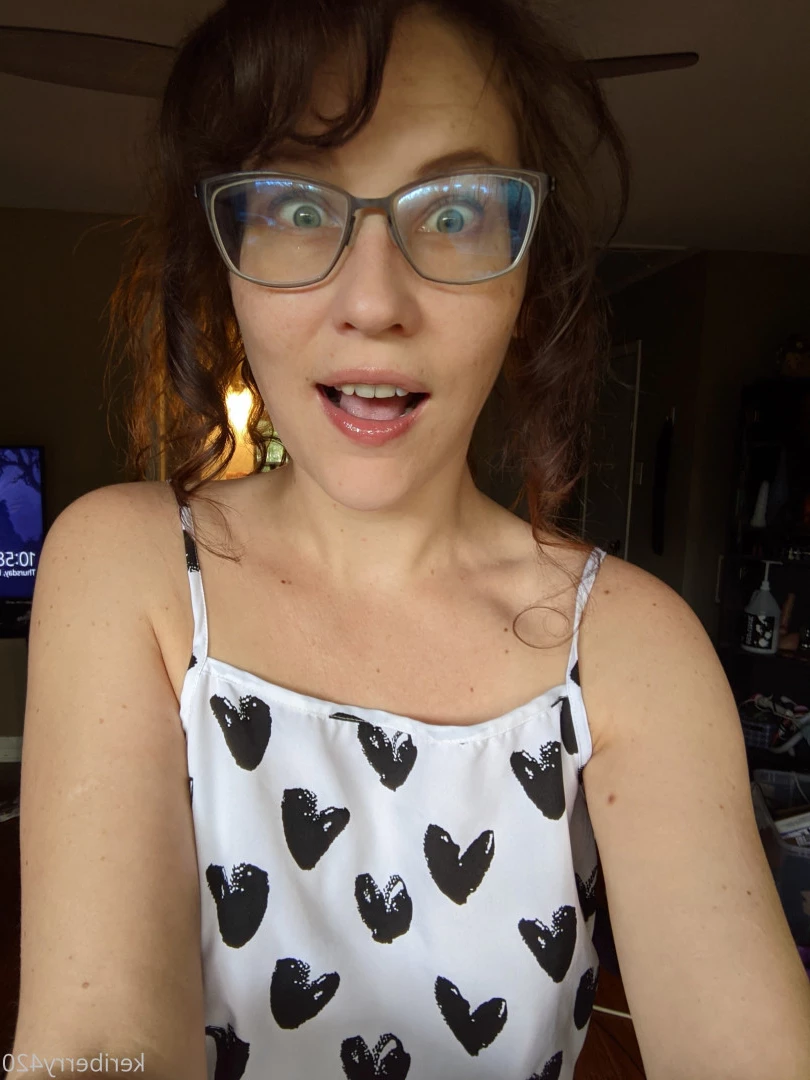Keri Berry [ keriberry_420 ] Onlyfans leaked photo 9303323 on Hotleaks.tv