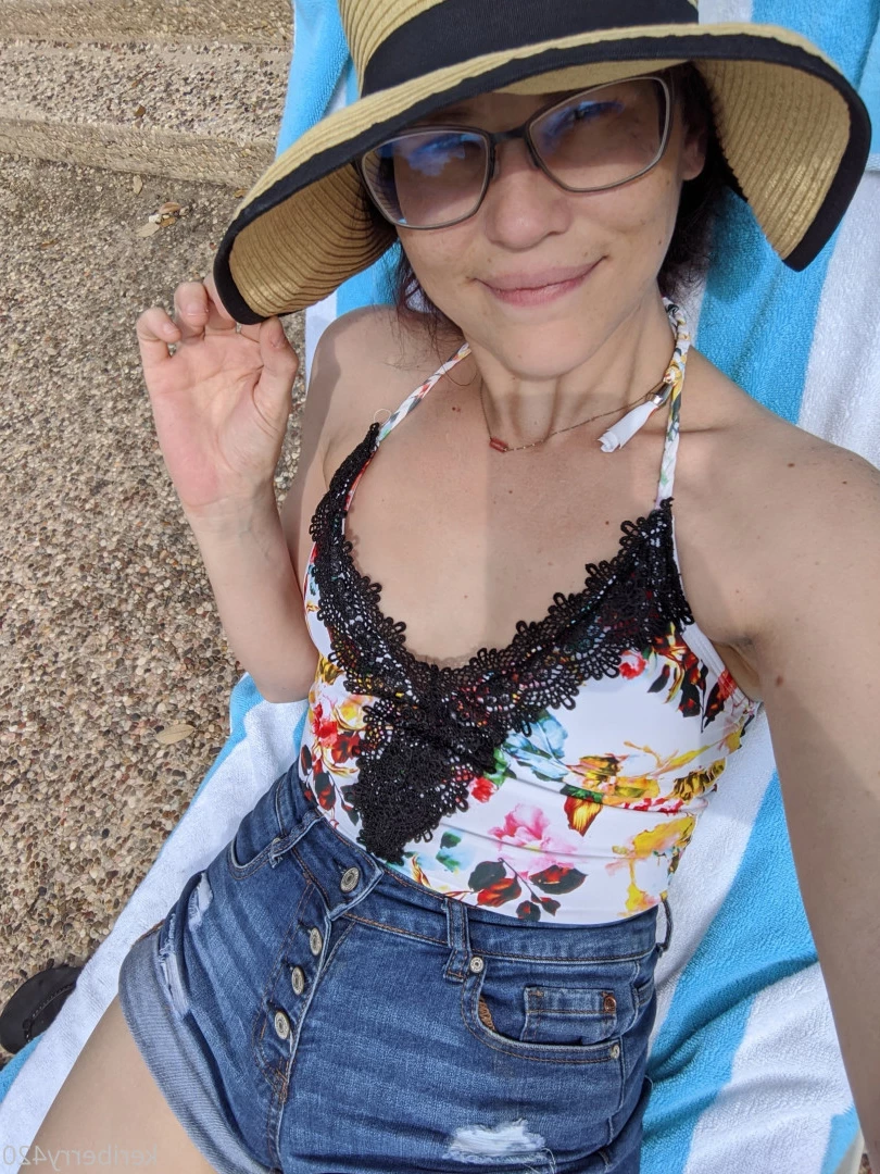 Keri Berry [ keriberry_420 ] Onlyfans leaked photo 9321411 on Hotleaks.tv