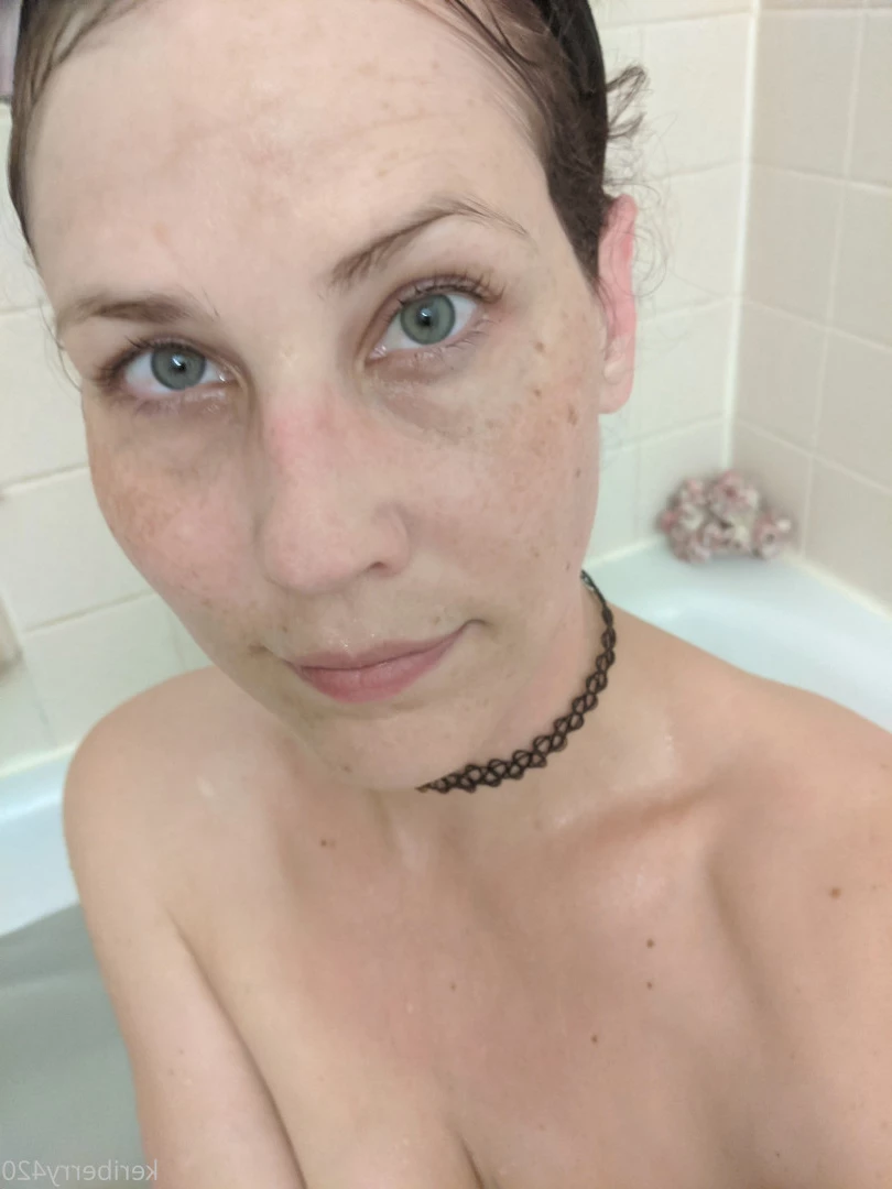 Keri Berry [ keriberry_420 ] Onlyfans leaked photo 9325921 on Hotleaks.tv