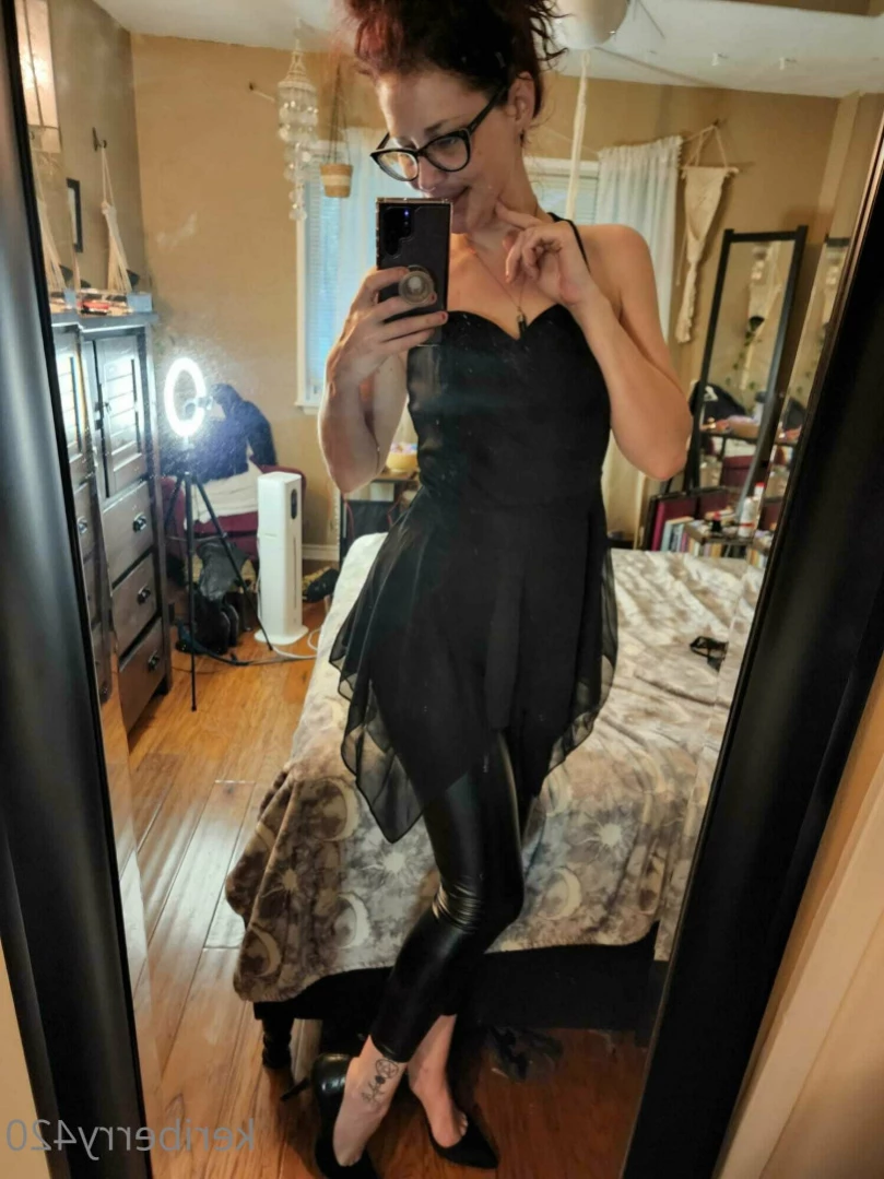 Keri Berry [ keriberry_420 ] Onlyfans leaked photo 11083619 on Hotleaks.tv