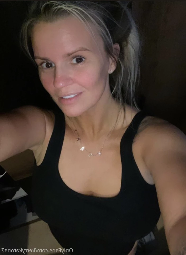 Kerry Katona [ kerrykatona7 ] Onlyfans leaked photo 12708765 on Hotleaks.tv