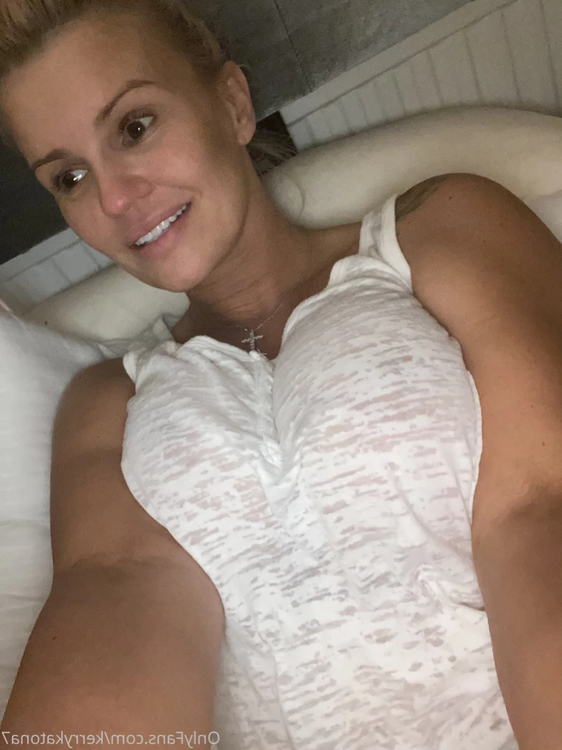 Kerry Katona [ kerrykatona7 ] Onlyfans leaked photo 12948698 on Hotleaks.tv