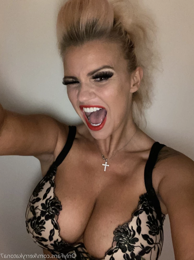Kerry Katona [ kerrykatona7 ] Onlyfans leaked photo 15322648 on Hotleaks.tv