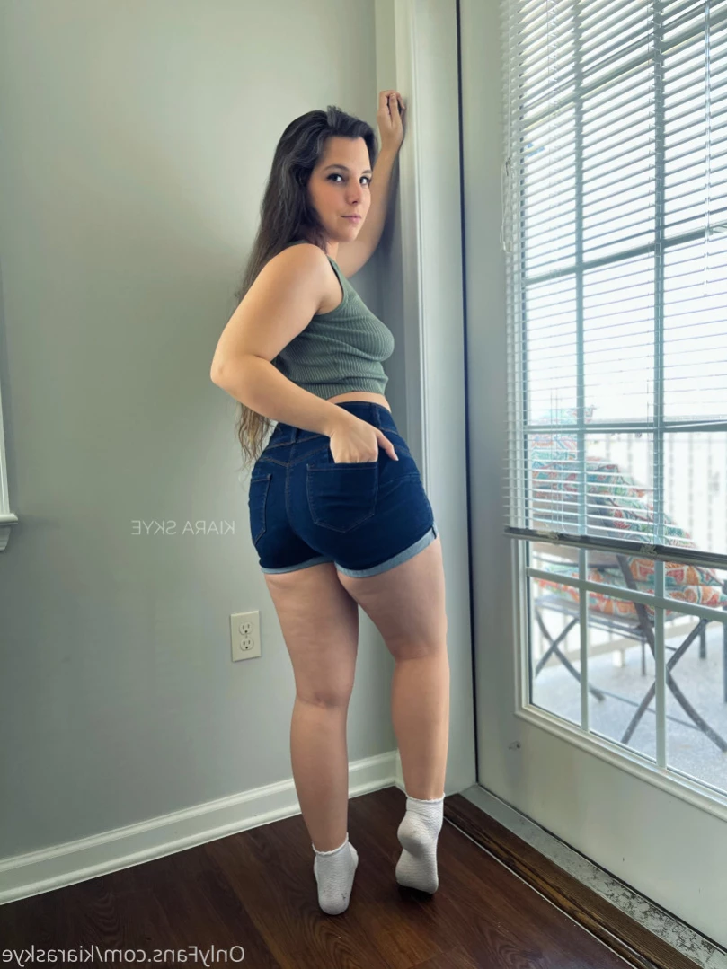 ✨ Kiara Skye ✨ [ kiaraskye ] Onlyfans leaked photo 12853912 on Hotleaks.tv