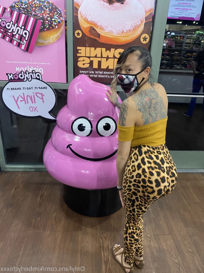 GoddessKimberlychi [ kimberlychixxx ] Onlyfans leaked photo 15421254 on Hotleaks.tv