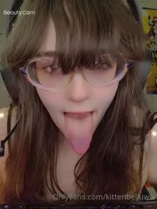 Kittenbelluwu🌸 [ kittenbelluwu ] Onlyfans leaked video 8132053 on Hotleaks.tv