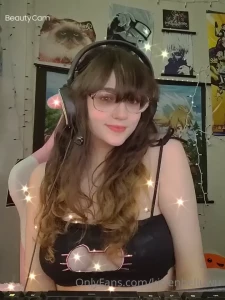 Kittenbelluwu🌸 [ kittenbelluwu ] Onlyfans leaked video 8132476 on Hotleaks.tv