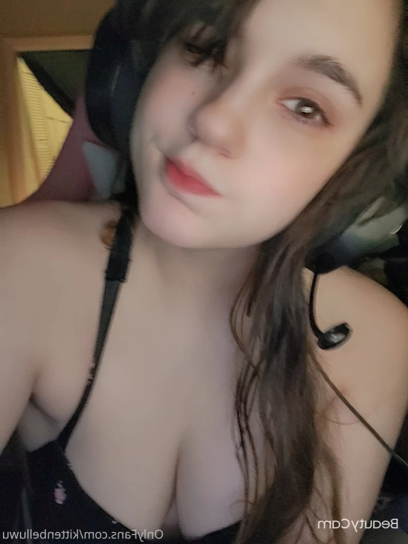 Kittenbelluwu🌸 [ kittenbelluwu ] Onlyfans leaked photo 12090904 on Hotleaks.tv