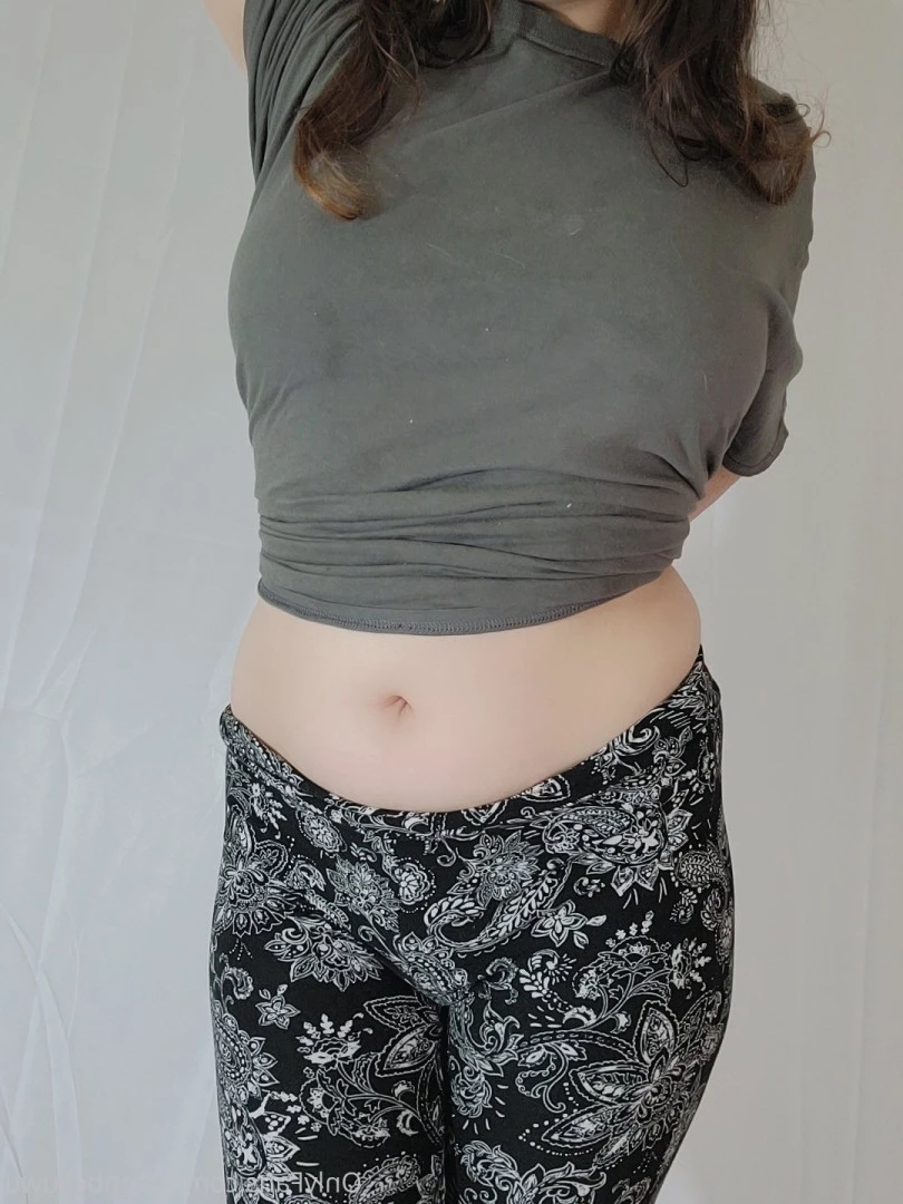 Kittenbelluwu🌸 [ kittenbelluwu ] Onlyfans leaked photo 14331356 on Hotleaks.tv