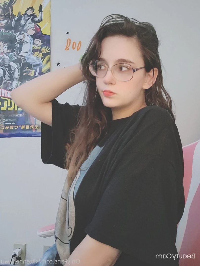 Kittenbelluwu🌸 [ kittenbelluwu ] Onlyfans leaked photo 14426171 on Hotleaks.tv