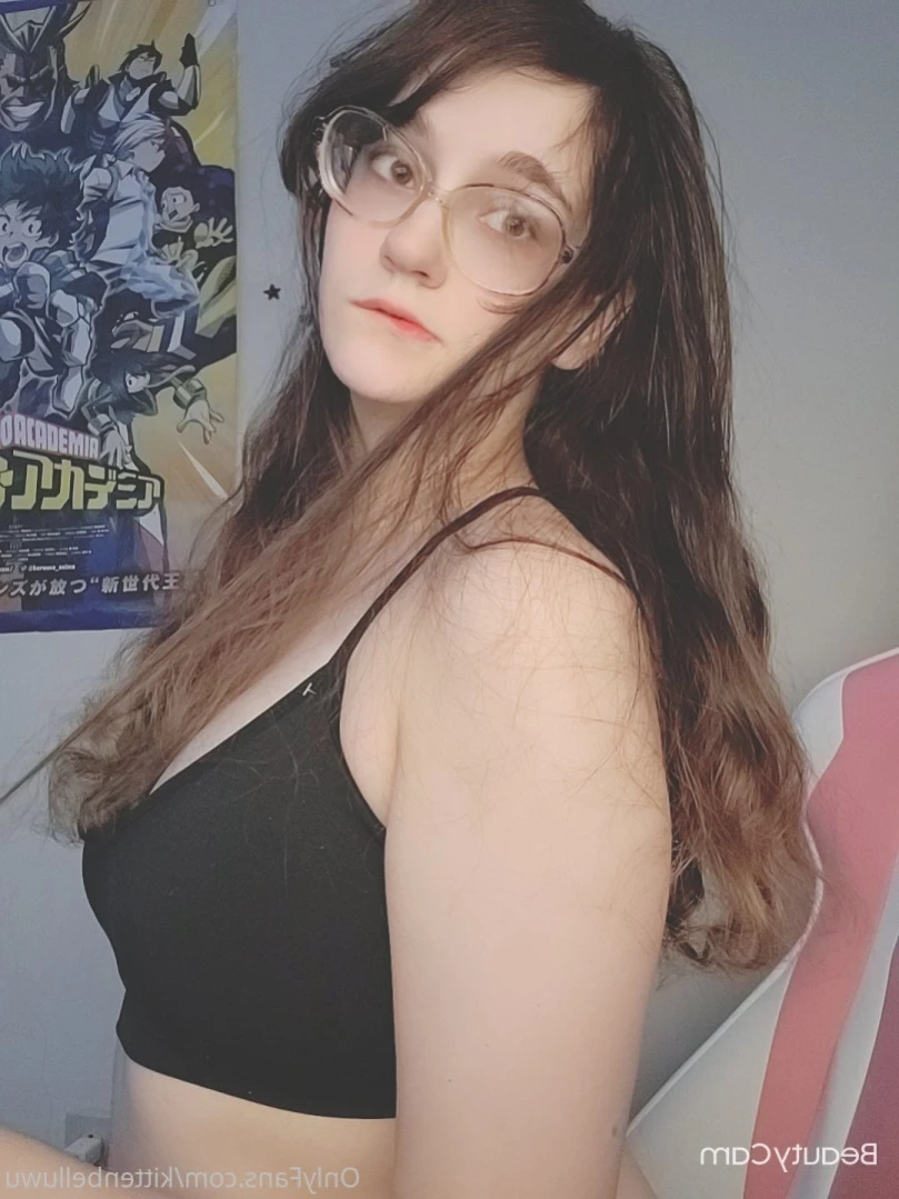 Kittenbelluwu🌸 [ kittenbelluwu ] Onlyfans leaked photo 14701304 on Hotleaks.tv