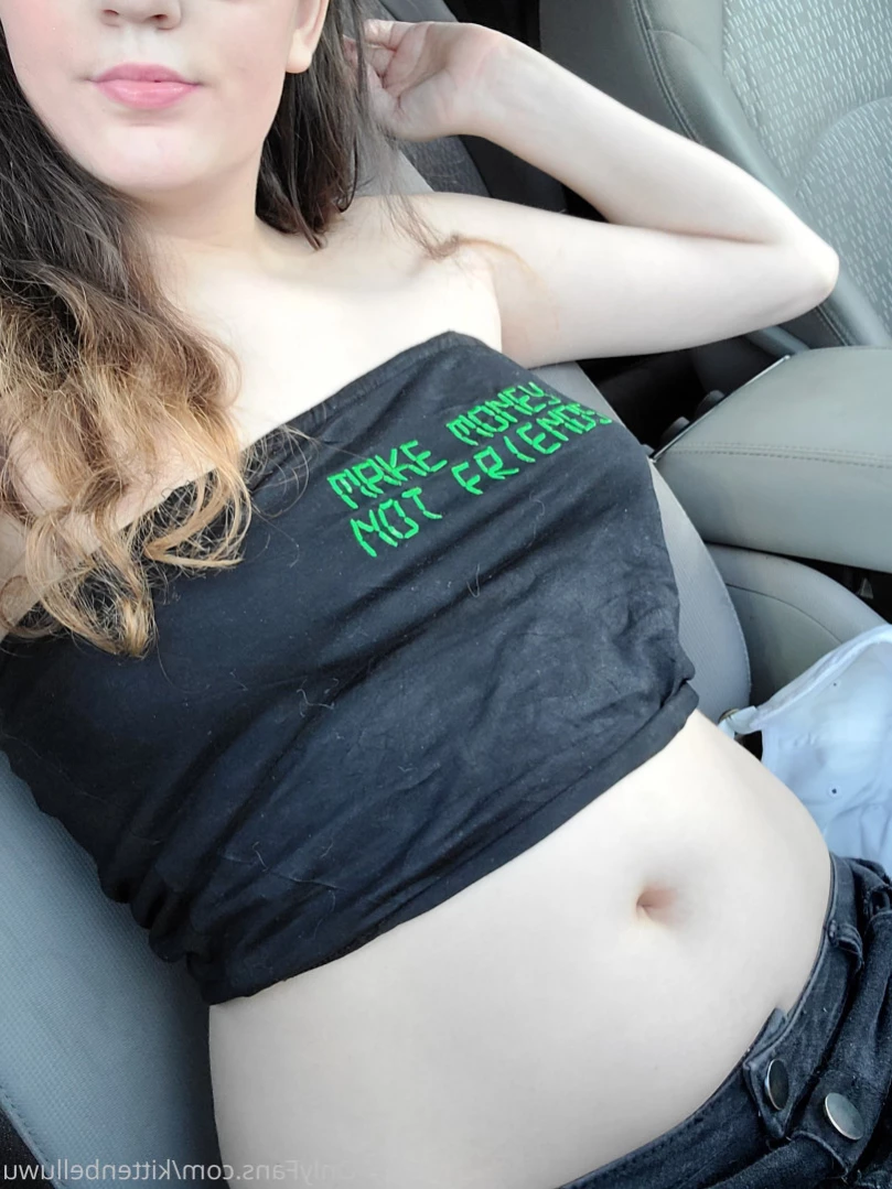 Kittenbelluwu🌸 [ kittenbelluwu ] Onlyfans leaked photo 14884228 on Hotleaks.tv