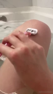 Flaxi [ kweenflaxi ] Onlyfans leaked video 8129424 on Hotleaks.tv
