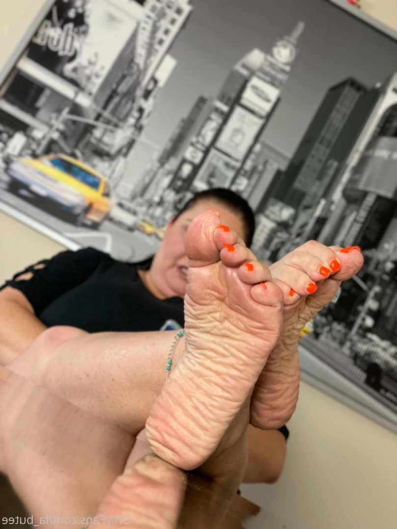 LaButee Foot Goddess [ la_butee ] Onlyfans leaked photo 14931308 on Hotleaks.tv