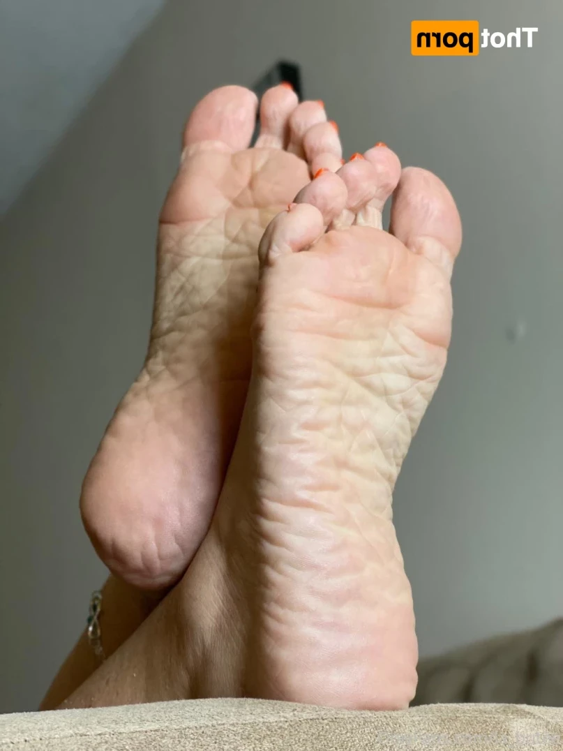 LaButee Foot Goddess [ la_butee ] Onlyfans leaked photo 16196261 on Hotleaks.tv