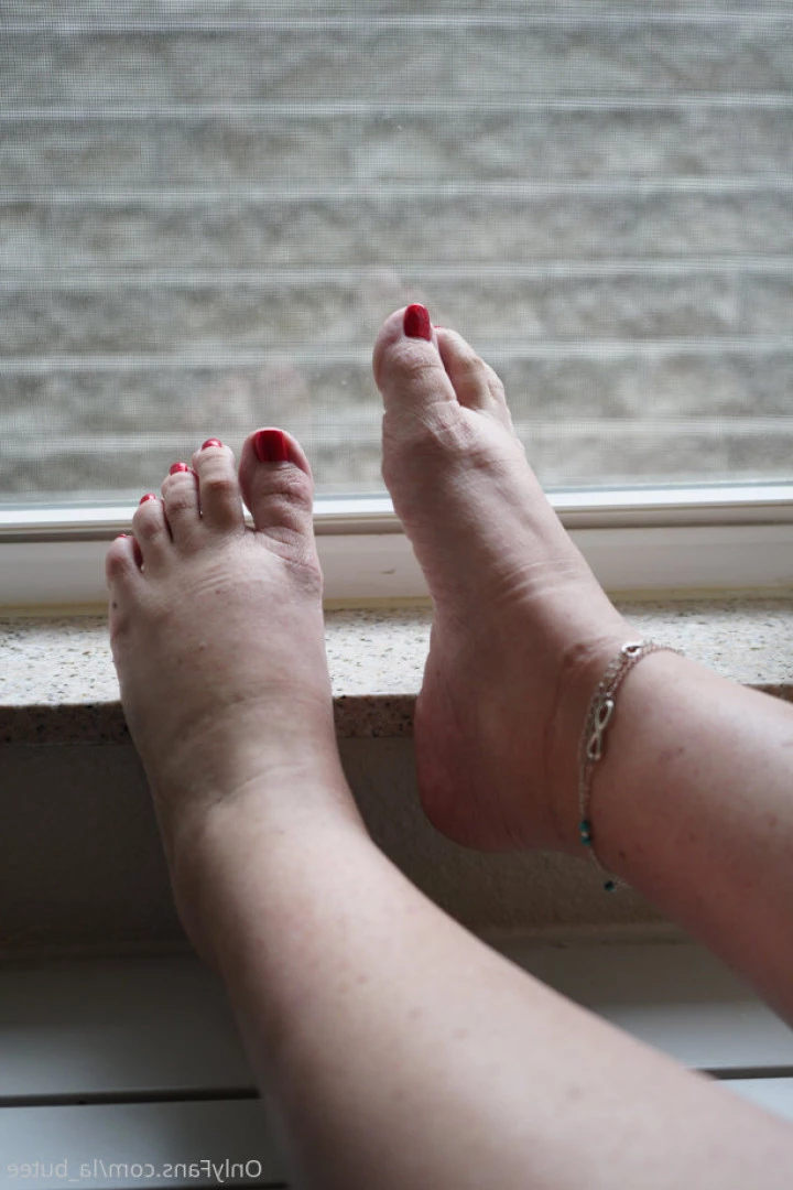LaButee Foot Goddess [ la_butee ] Onlyfans leaked photo 16498917 on Hotleaks.tv