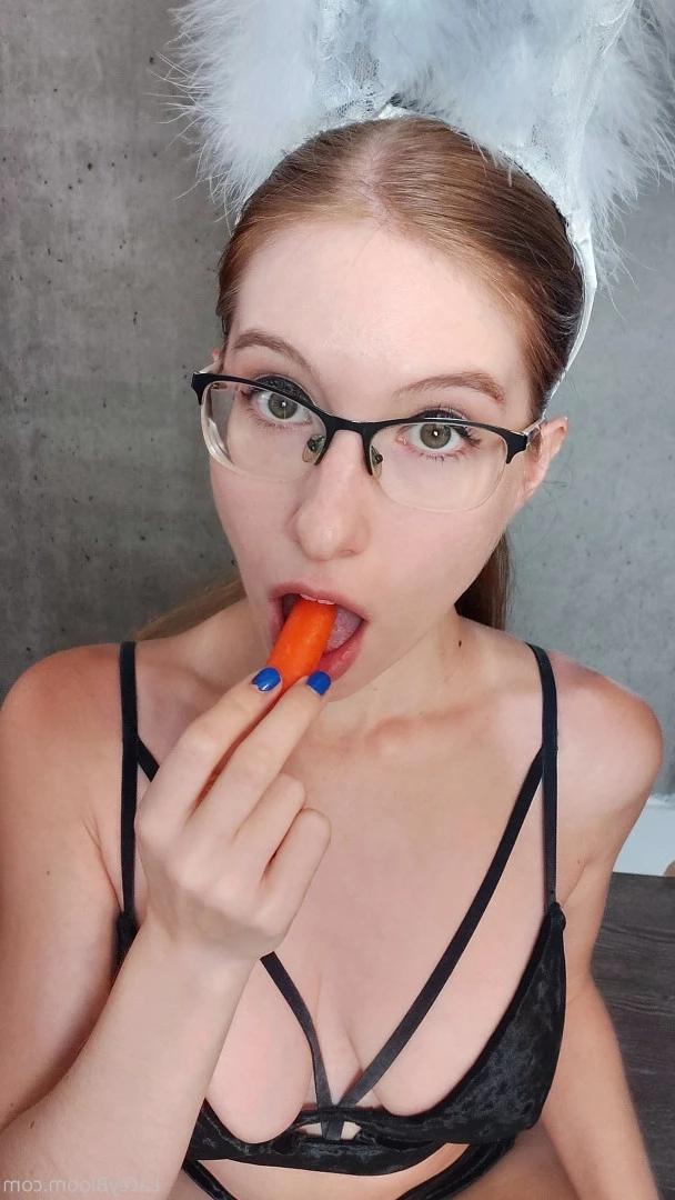 Lacey Bloom [ laceybloom ] Onlyfans leaked photo 9111705 on Hotleaks.tv