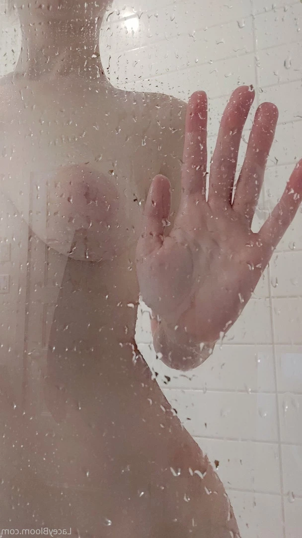 Lacey Bloom [ laceybloom ] Onlyfans leaked photo 9114154 on Hotleaks.tv
