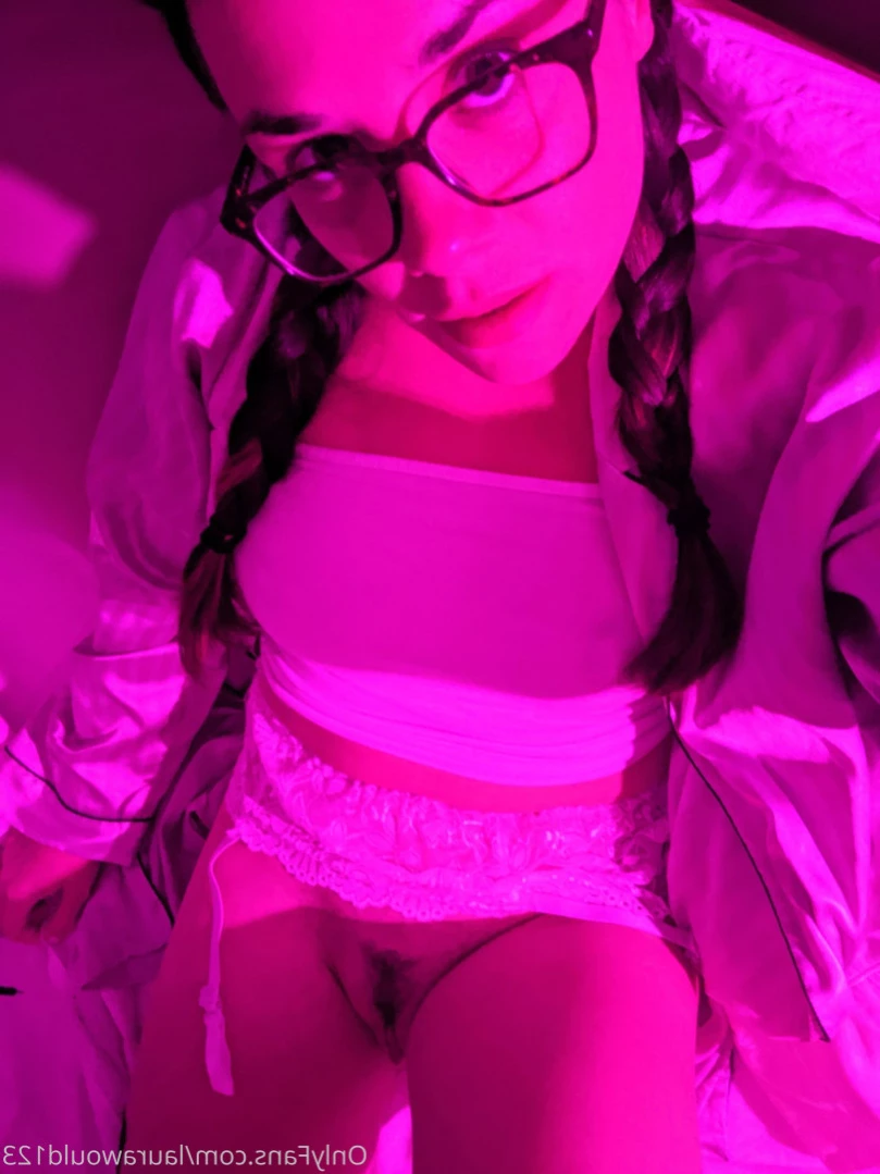 💜 𝗟𝗮𝘂𝗿𝗮 𝗪𝗼𝗼𝗱 💖 All Inclusive 😋 Full Vids [ laurawould123 ] Onlyfans leaked photo 10990620 on Hotleaks.tv