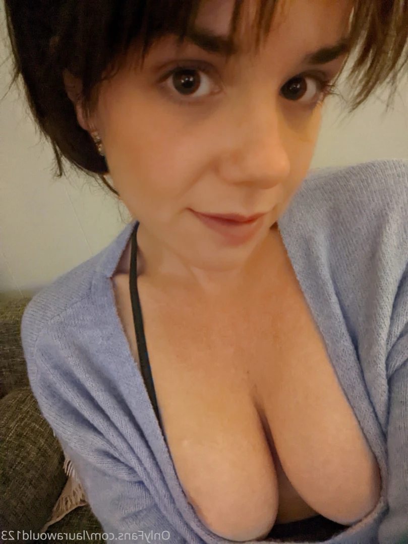 💜 𝗟𝗮𝘂𝗿𝗮 𝗪𝗼𝗼𝗱 💖 All Inclusive 😋 Full Vids [ laurawould123 ] Onlyfans leaked photo 12212015 on Hotleaks.tv