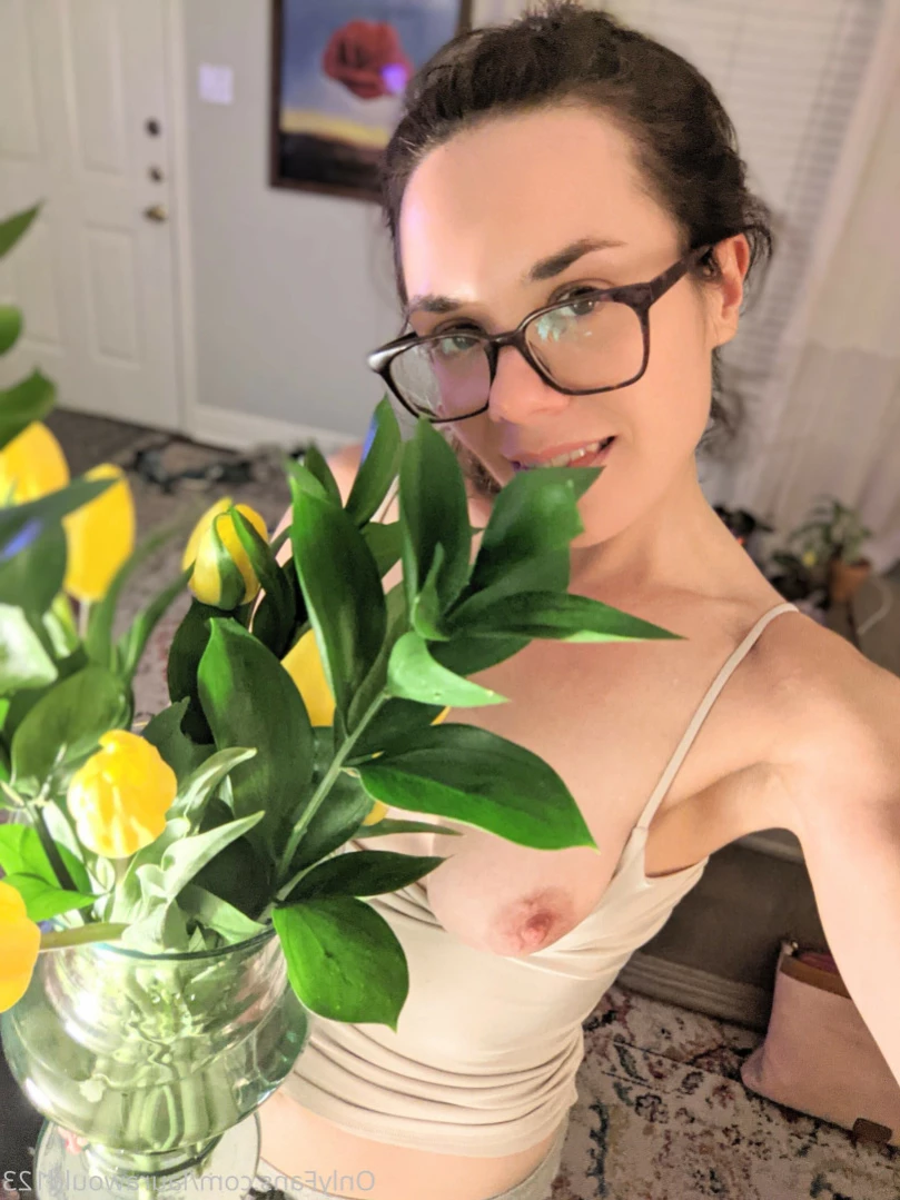 💜 𝗟𝗮𝘂𝗿𝗮 𝗪𝗼𝗼𝗱 💖 All Inclusive 😋 Full Vids [ laurawould123 ] Onlyfans leaked photo 12889322 on Hotleaks.tv