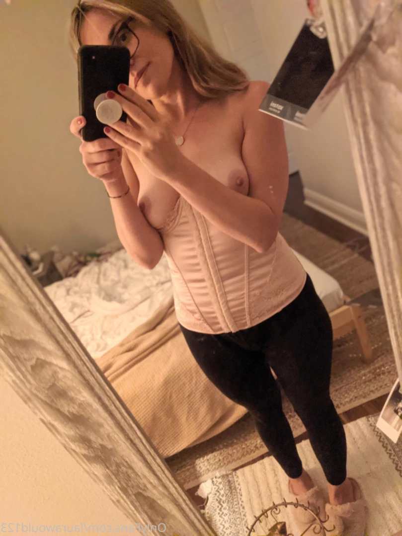 💜 𝗟𝗮𝘂𝗿𝗮 𝗪𝗼𝗼𝗱 💖 All Inclusive 😋 Full Vids [ laurawould123 ] Onlyfans leaked photo 12896775 on Hotleaks.tv