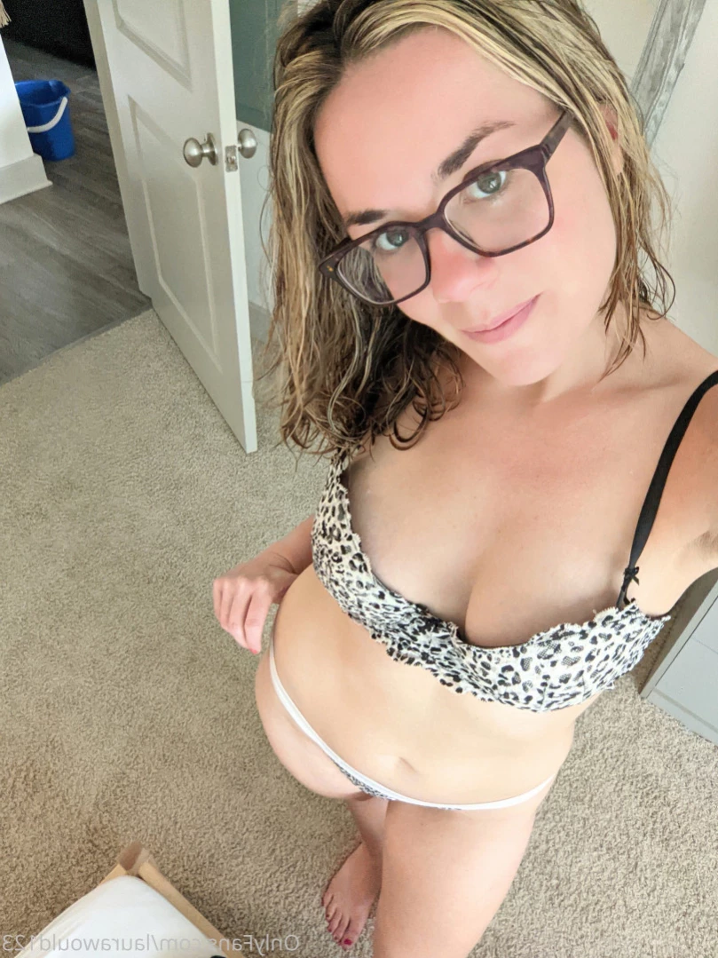 💜 𝗟𝗮𝘂𝗿𝗮 𝗪𝗼𝗼𝗱 💖 All Inclusive 😋 Full Vids [ laurawould123 ] Onlyfans leaked photo 12899673 on Hotleaks.tv