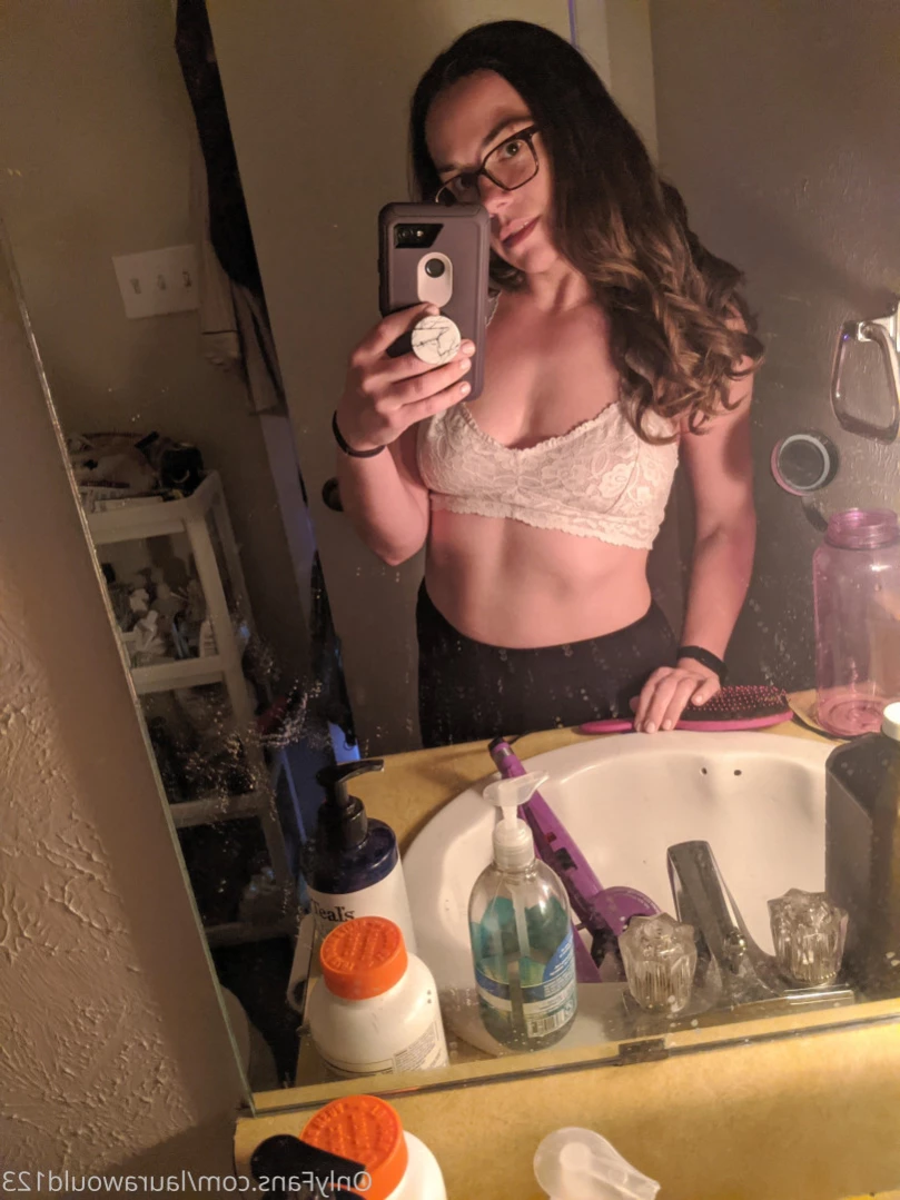 💜 𝗟𝗮𝘂𝗿𝗮 𝗪𝗼𝗼𝗱 💖 All Inclusive 😋 Full Vids [ laurawould123 ] Onlyfans leaked photo 12901608 on Hotleaks.tv