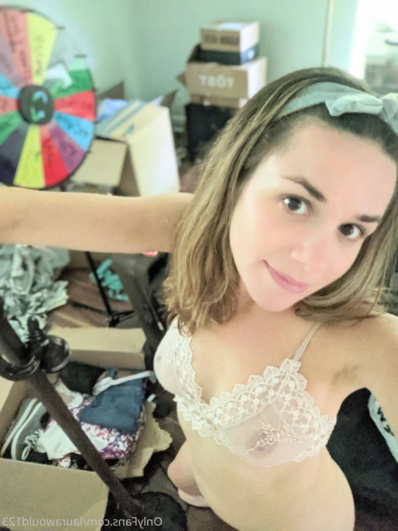 💜 𝗟𝗮𝘂𝗿𝗮 𝗪𝗼𝗼𝗱 💖 All Inclusive 😋 Full Vids [ laurawould123 ] Onlyfans leaked photo 12904132 on Hotleaks.tv