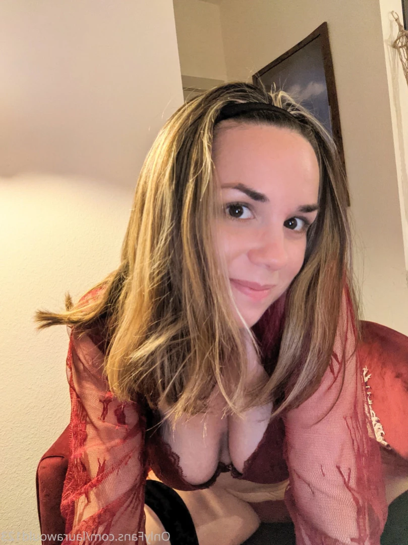 💜 𝗟𝗮𝘂𝗿𝗮 𝗪𝗼𝗼𝗱 💖 All Inclusive 😋 Full Vids [ laurawould123 ] Onlyfans leaked photo 13846683 on Hotleaks.tv