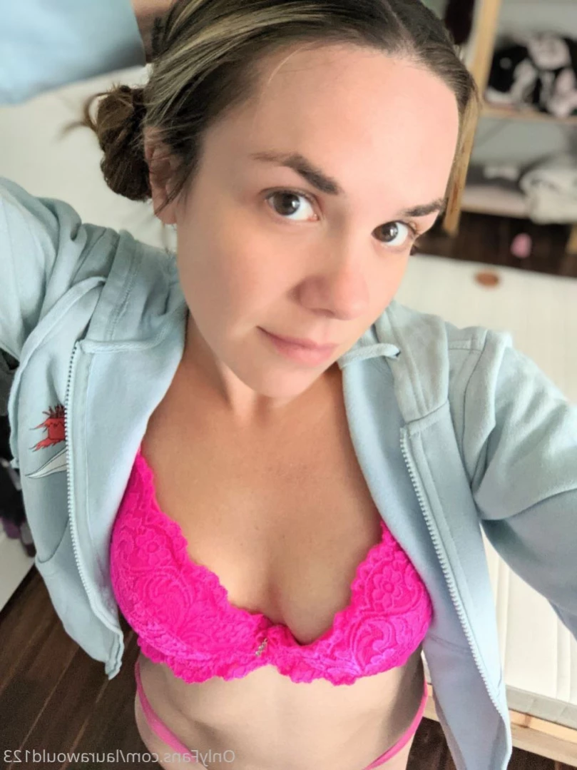 💜 𝗟𝗮𝘂𝗿𝗮 𝗪𝗼𝗼𝗱 💖 All Inclusive 😋 Full Vids [ laurawould123 ] Onlyfans leaked photo 15351935 on Hotleaks.tv
