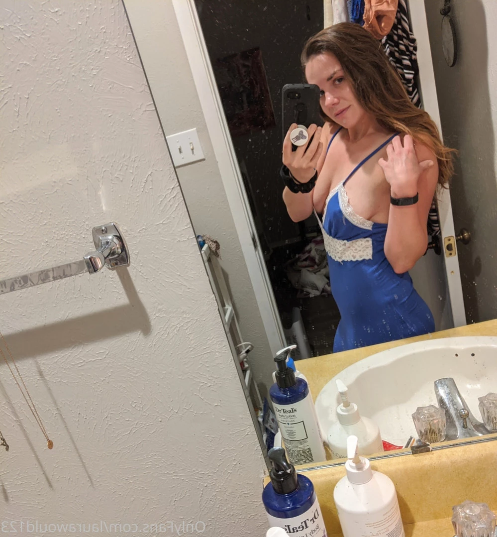 💜 𝗟𝗮𝘂𝗿𝗮 𝗪𝗼𝗼𝗱 💖 All Inclusive 😋 Full Vids [ laurawould123 ] Onlyfans leaked photo 15372781 on Hotleaks.tv