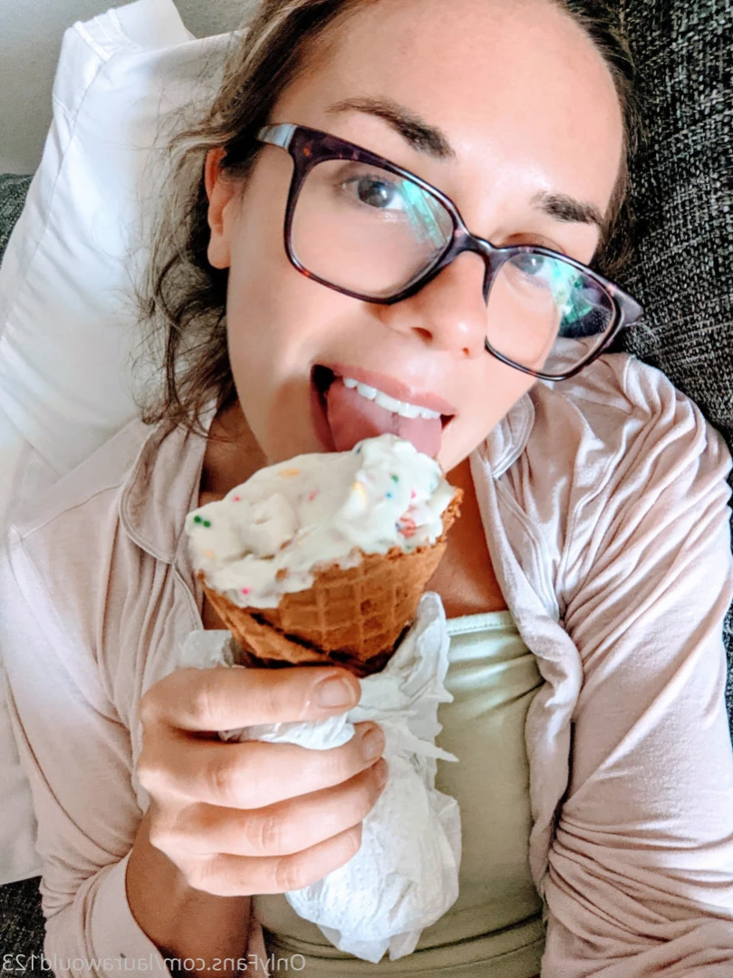 💜 𝗟𝗮𝘂𝗿𝗮 𝗪𝗼𝗼𝗱 💖 All Inclusive 😋 Full Vids [ laurawould123 ] Onlyfans leaked photo 15526002 on Hotleaks.tv