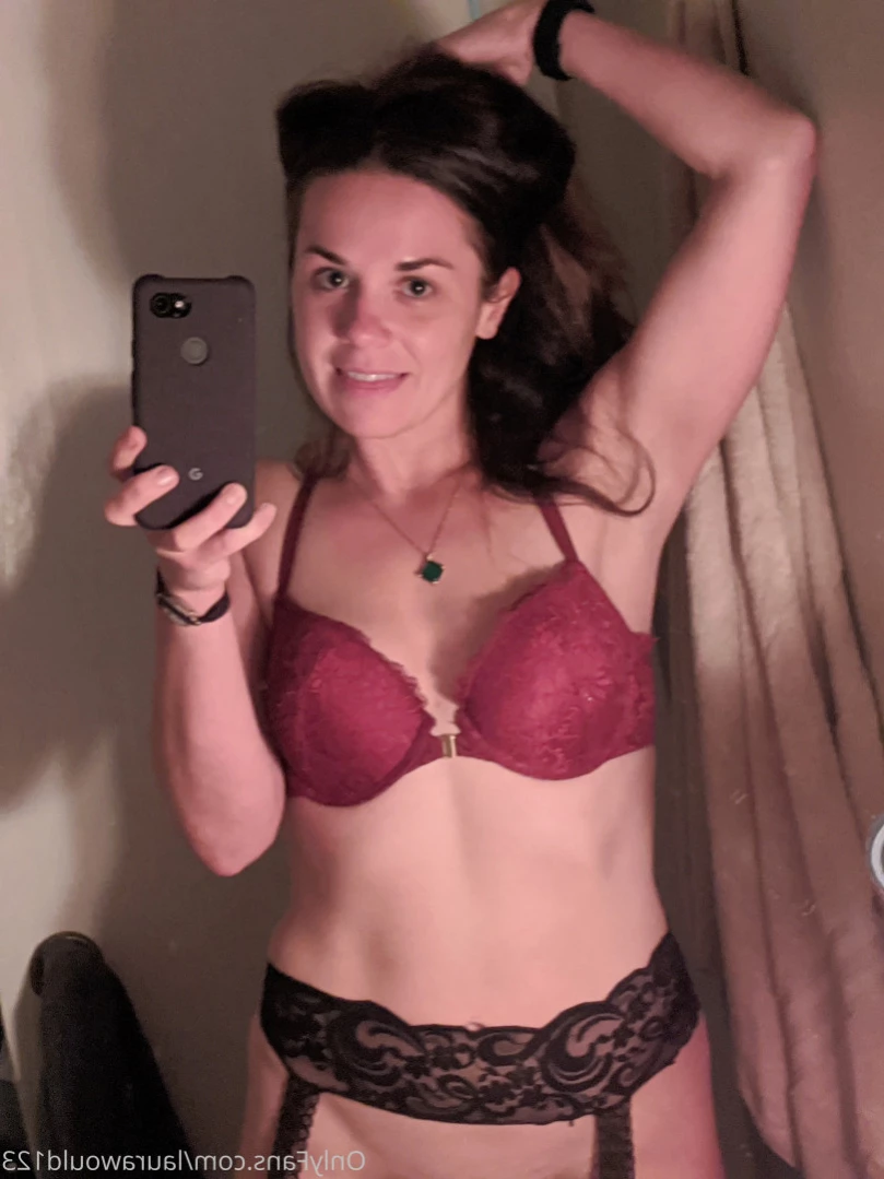 💜 𝗟𝗮𝘂𝗿𝗮 𝗪𝗼𝗼𝗱 💖 All Inclusive 😋 Full Vids [ laurawould123 ] Onlyfans leaked photo 15636316 on Hotleaks.tv