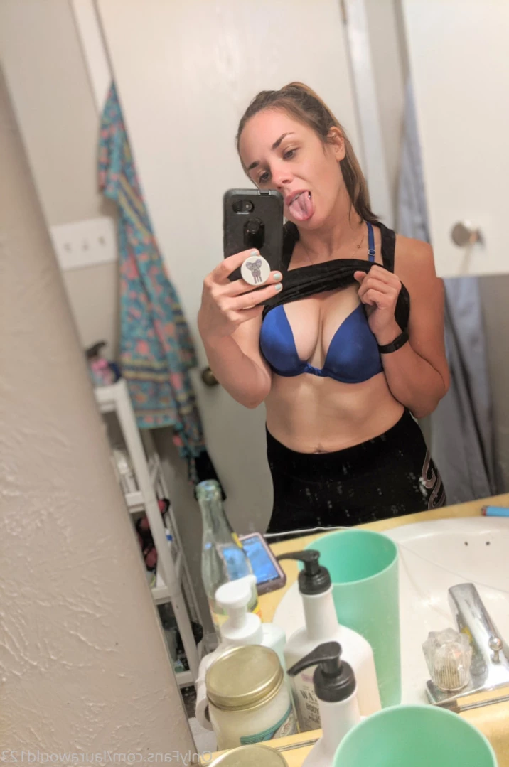 💜 𝗟𝗮𝘂𝗿𝗮 𝗪𝗼𝗼𝗱 💖 All Inclusive 😋 Full Vids [ laurawould123 ] Onlyfans leaked photo 15912283 on Hotleaks.tv
