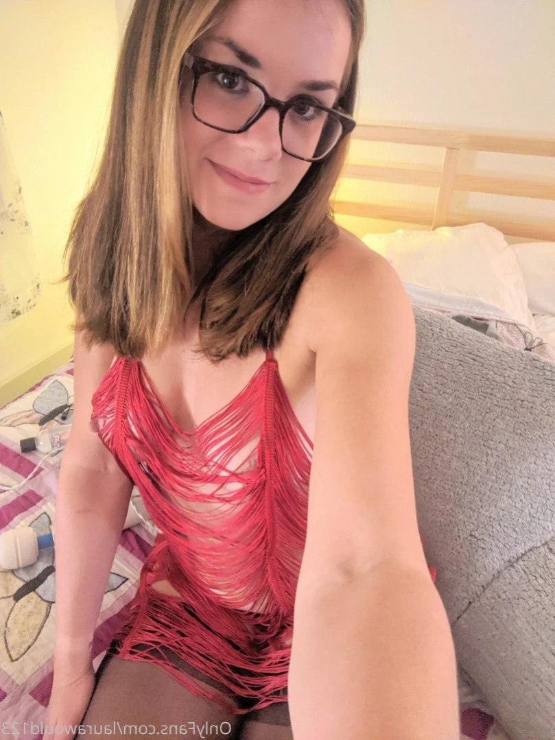 💜 𝗟𝗮𝘂𝗿𝗮 𝗪𝗼𝗼𝗱 💖 All Inclusive 😋 Full Vids [ laurawould123 ] Onlyfans leaked photo 16213036 on Hotleaks.tv