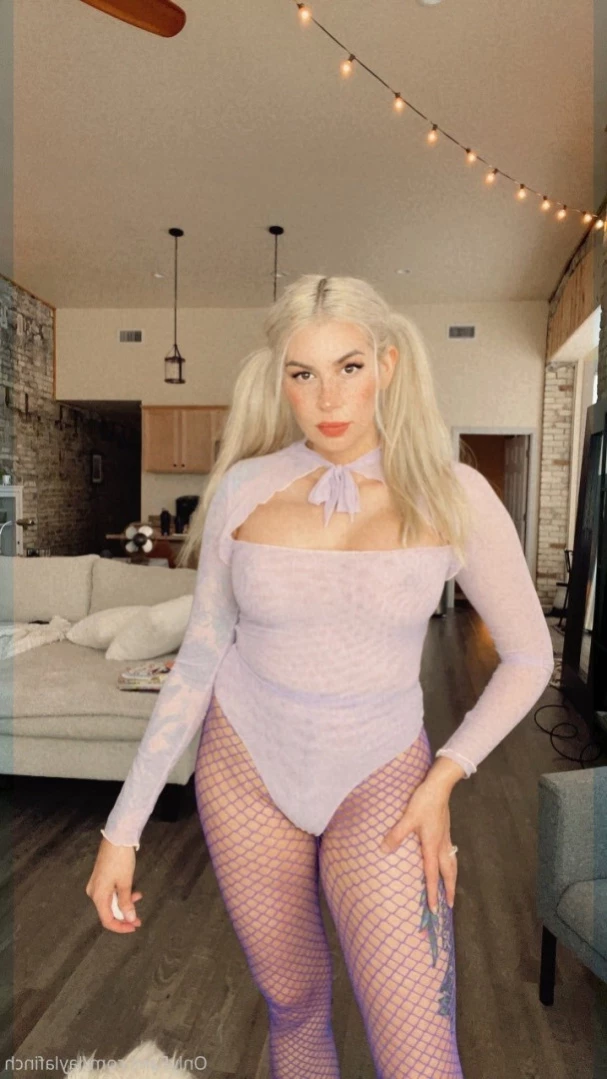 𝗬𝗢𝗨𝗥 𝗡𝗨𝗥𝗦𝗘 𝗟𝗔𝗬𝗟𝗔 𝗙𝗜𝗡𝗖𝗛👩🏼‍⚕️𝙻𝚎𝚝’𝚜 𝚜𝚎𝚡𝚝😈 🍑 [ laylafinch ] Onlyfans leaked photo 11991299 on Hotleaks.tv