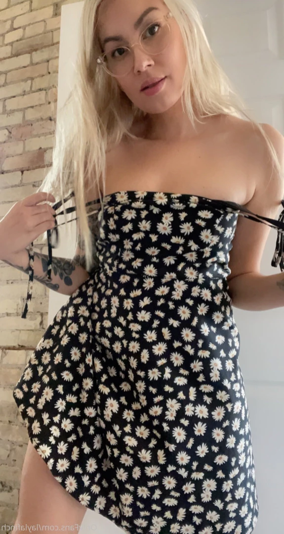 𝗬𝗢𝗨𝗥 𝗡𝗨𝗥𝗦𝗘 𝗟𝗔𝗬𝗟𝗔 𝗙𝗜𝗡𝗖𝗛👩🏼‍⚕️𝙻𝚎𝚝’𝚜 𝚜𝚎𝚡𝚝😈 🍑 [ laylafinch ] Onlyfans leaked photo 12994700 on Hotleaks.tv