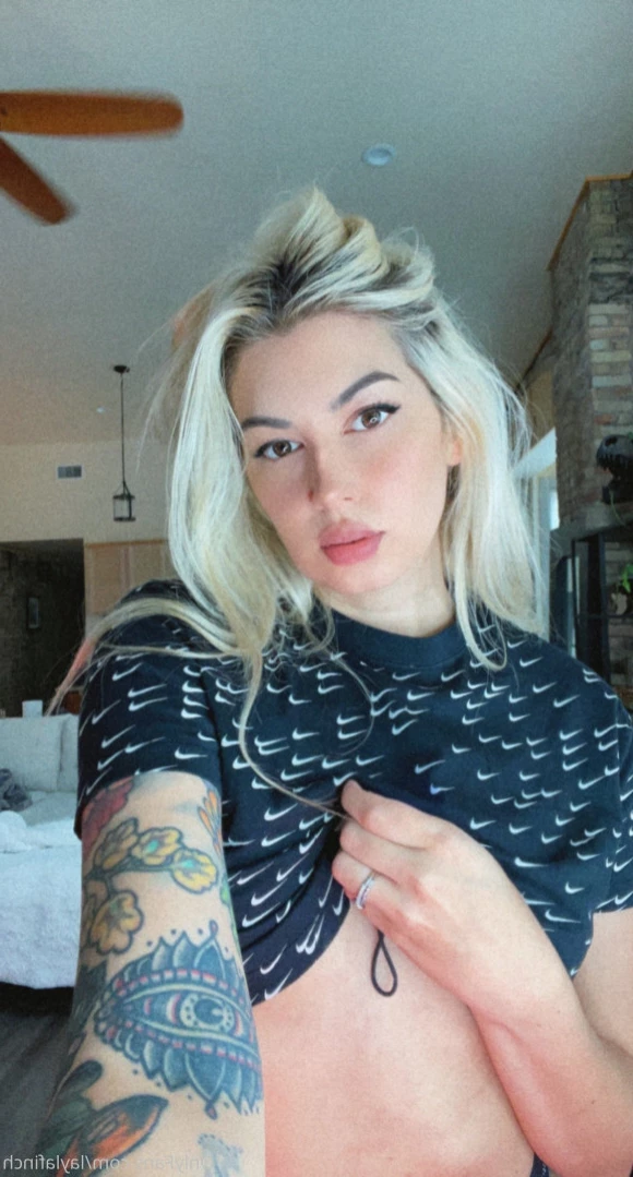 𝗬𝗢𝗨𝗥 𝗡𝗨𝗥𝗦𝗘 𝗟𝗔𝗬𝗟𝗔 𝗙𝗜𝗡𝗖𝗛👩🏼‍⚕️𝙻𝚎𝚝’𝚜 𝚜𝚎𝚡𝚝😈 🍑 [ laylafinch ] Onlyfans leaked photo 14318767 on Hotleaks.tv