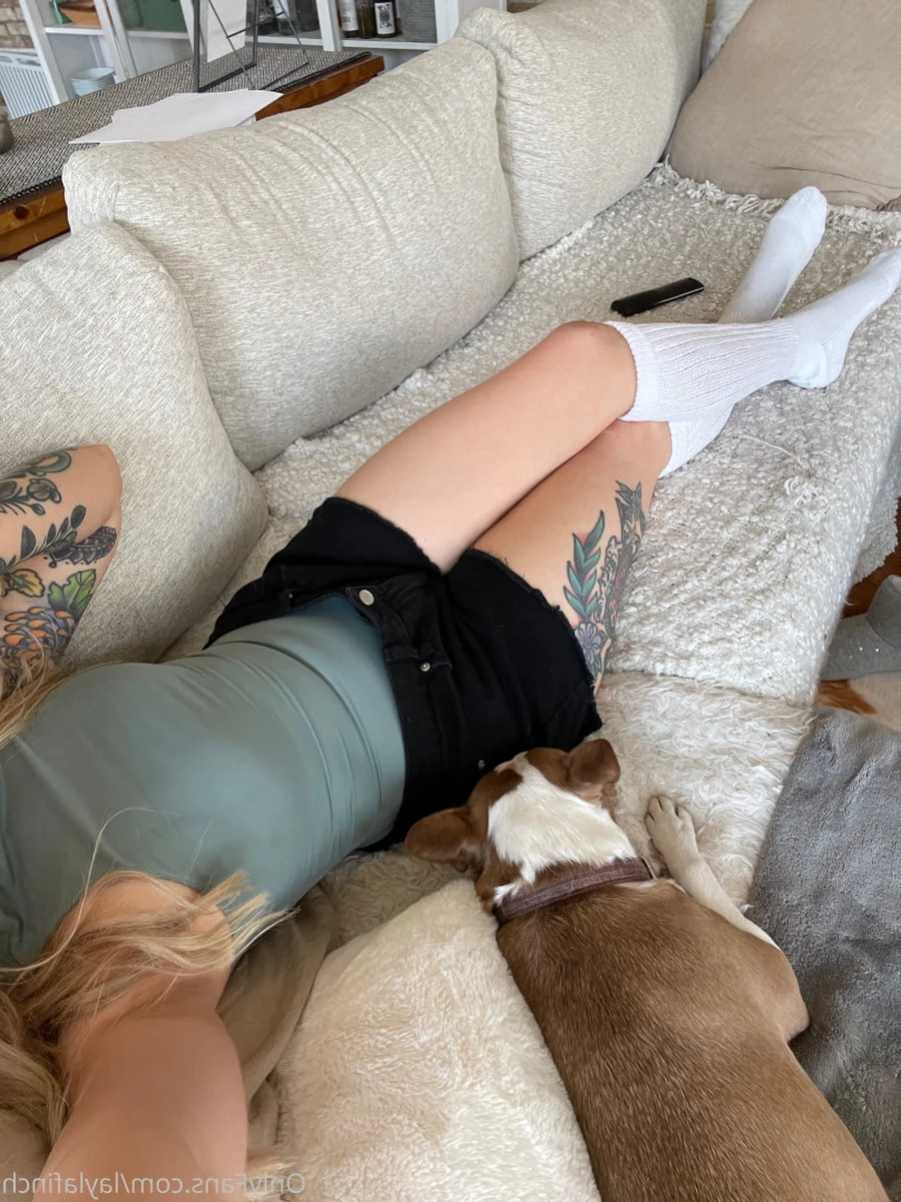 𝗬𝗢𝗨𝗥 𝗡𝗨𝗥𝗦𝗘 𝗟𝗔𝗬𝗟𝗔 𝗙𝗜𝗡𝗖𝗛👩🏼‍⚕️𝙻𝚎𝚝’𝚜 𝚜𝚎𝚡𝚝😈 🍑 [ laylafinch ] Onlyfans leaked photo 14318838 on Hotleaks.tv