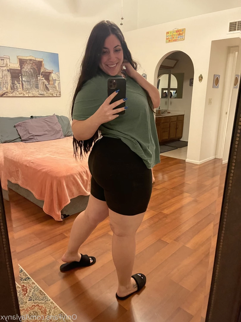 Miss Layla [ laylanyx ] Onlyfans leaked photo 9153560 on Hotleaks.tv