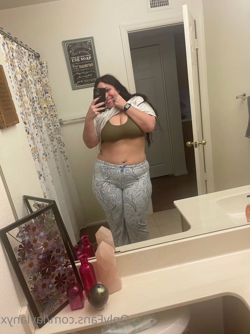 Miss Layla [ laylanyx ] Onlyfans leaked photo 9155593 on Hotleaks.tv