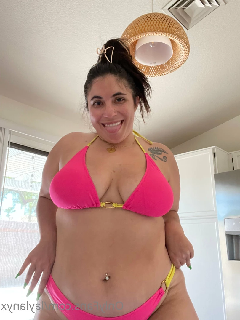 Miss Layla [ laylanyx ] Onlyfans leaked photo 9157090 on Hotleaks.tv