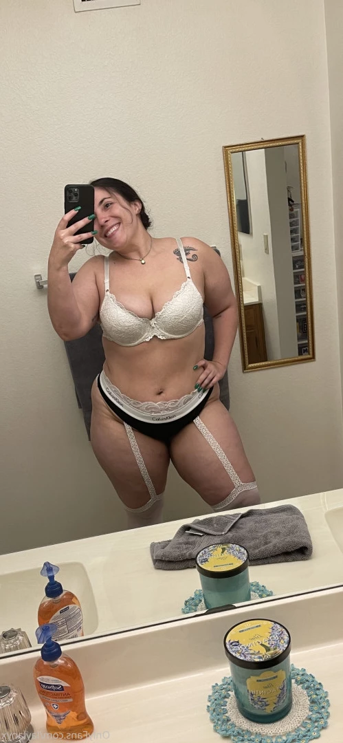 Miss Layla [ laylanyx ] Onlyfans leaked photo 9158395 on Hotleaks.tv