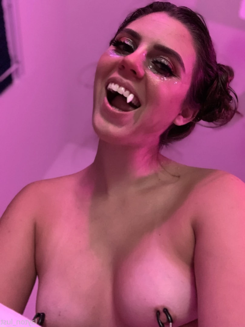 layton_lust Onlyfans leaked photo 12444956 on Hotleaks.tv