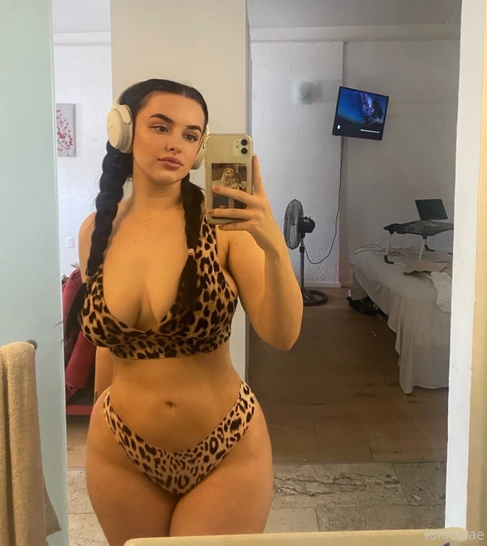 BUSTY BRITISH REDHEAD 🍒 [ leastayspeachy ] Onlyfans leaked photo 16805036 on Hotleaks.tv