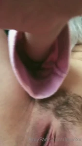 8110372