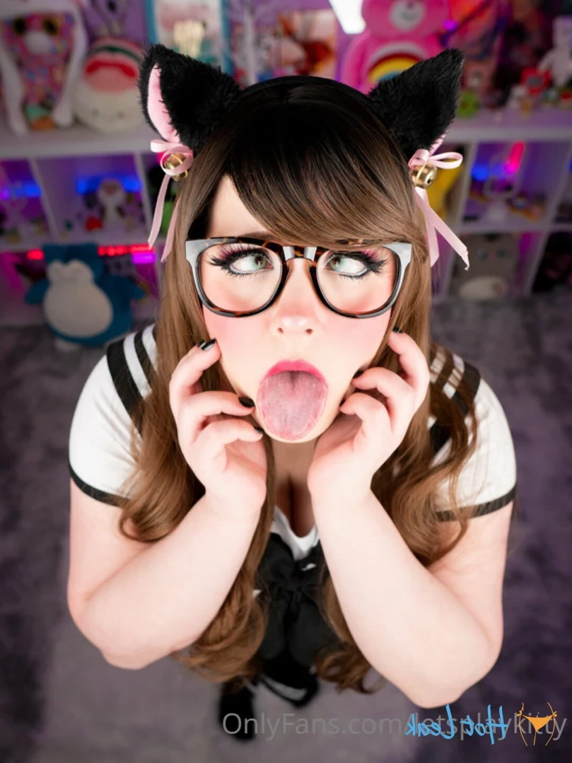 letsplaykitty Onlyfans leaked photo 11363649 on Hotleaks.tv