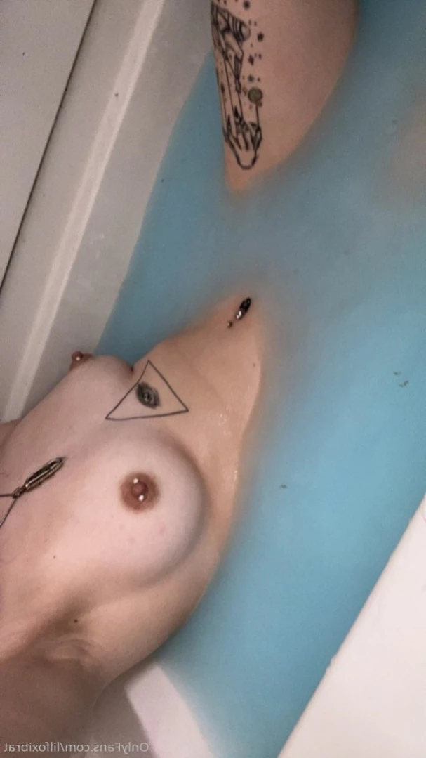 Lil Foxi [ lilfoxibrat ] Onlyfans leaked photo 12009139 on Hotleaks.tv